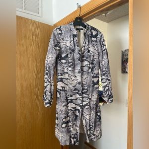 Spring jacket. Very comfortable and fitting.
